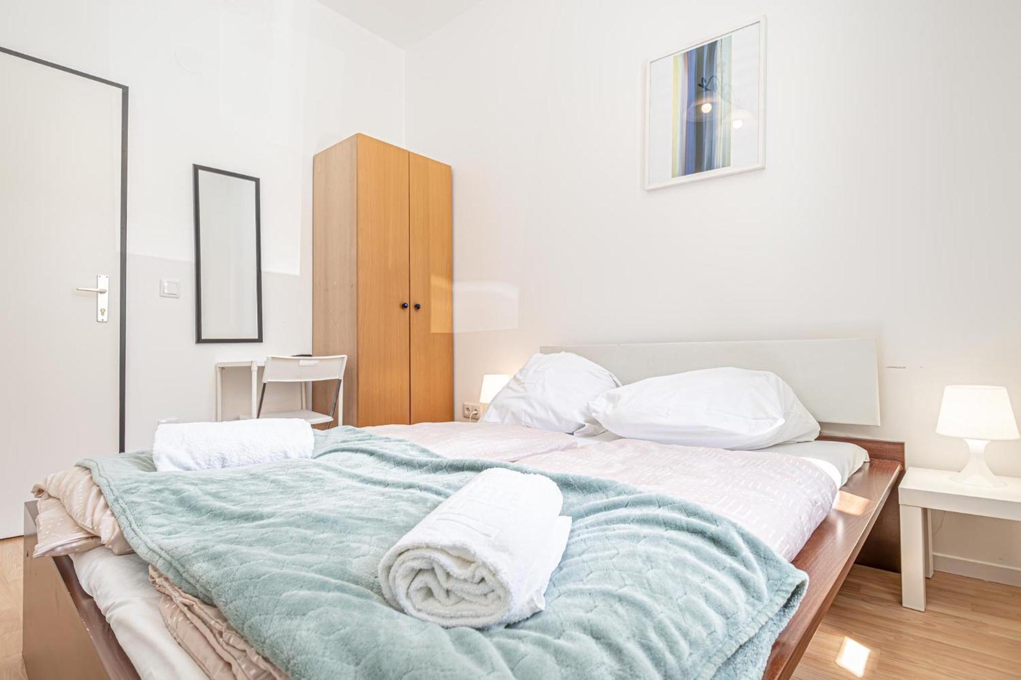 Loevly Shared 6Br With Garden Near Danube & Millenium City Bécs Kültér fotó